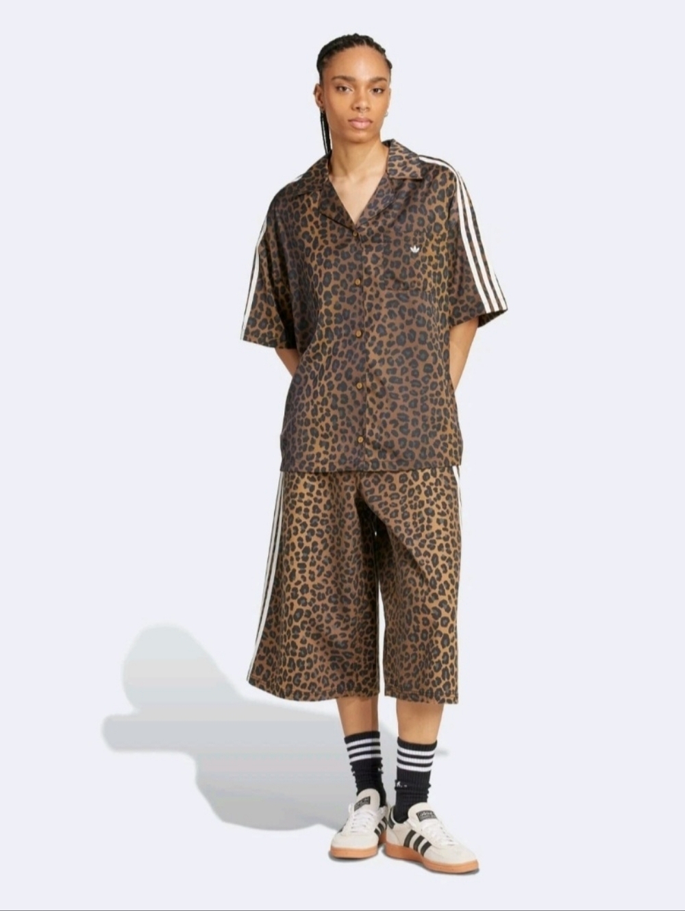 Adidas Originals 3 Stripes Women Leopard Denim Bermuda Shorts KA2676 Sz 24